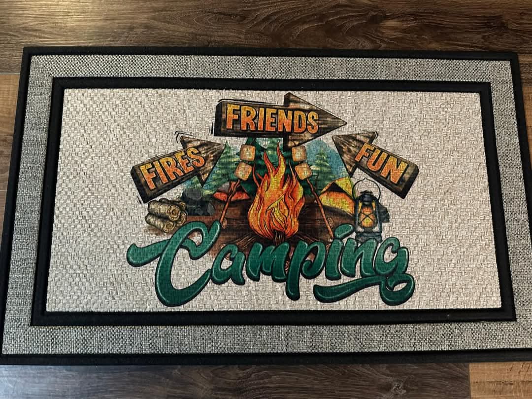 Camping - Fires Friends Fun