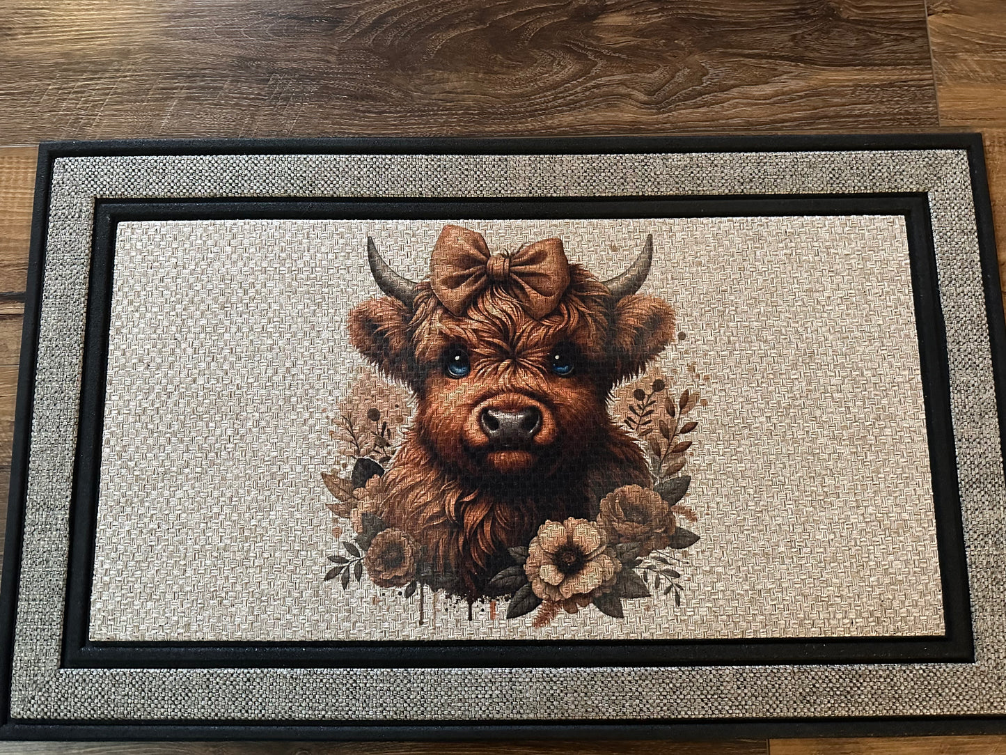 Cute Brown Highland with Neutral Flowers - 2 options!